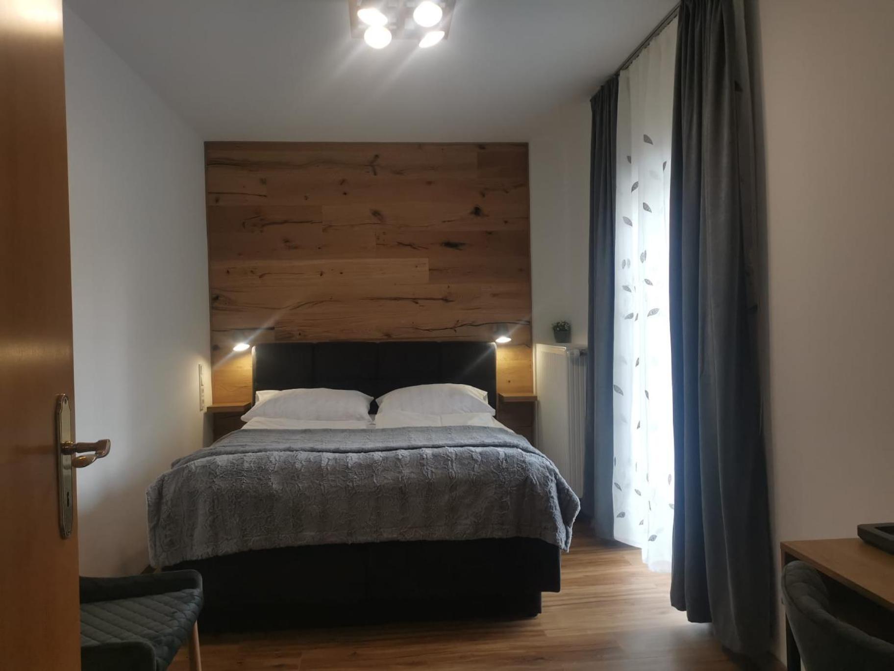 פיכטלברג Wild West Hotel מראה חיצוני תמונה